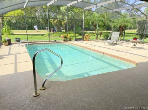 1879 Spruce Creek Blvd, Daytona Beach FL  32128-6742 exterior