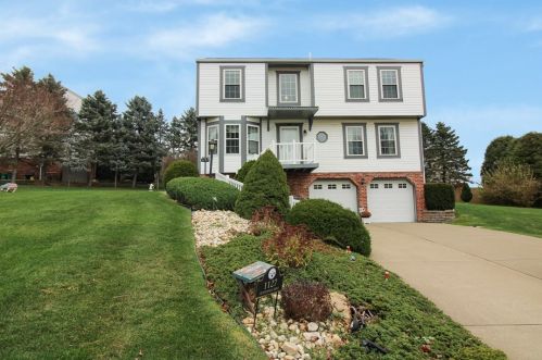 1127 Centennial Dr, Canonsburg, PA 15317-9532