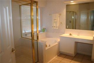 2009 Saint Anne Dr, Allen TX  75013-3048 exterior