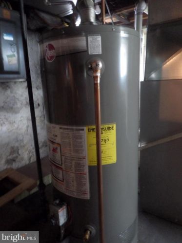 1331 Indiana Ave, Trenton NJ 08638-3822 exterior