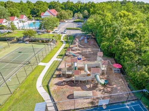 2813 Bottle Brush Ct, Mount Pleasant SC  29466-9202 exterior