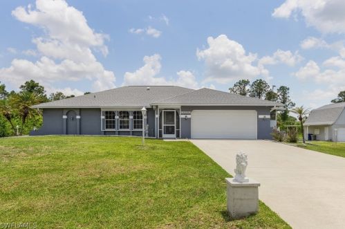 1216 Robert Ave, Lehigh Acres, FL 33972-2411