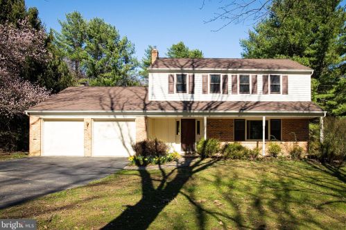 49 John Hannum Cir, Glen Mills, PA 19342-1407