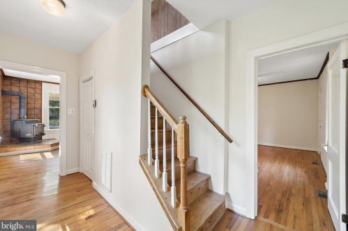 12904 Free St, Nokesville VA  20181-2221 exterior