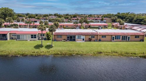 149 Lake Anne Dr, West Palm Beach, FL 33411-2140