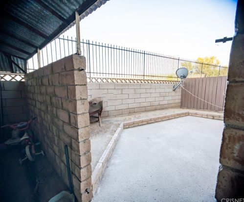 2255 Cahuilla St, Colton CA  92324-4712 exterior