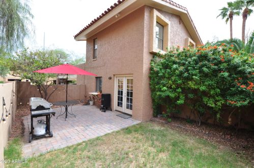 10422 11th Pl, Phoenix, AZ 85020-8554