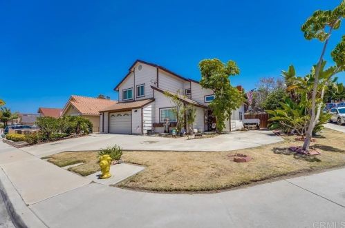6773 Bullock Dr, San Diego, CA 92114-7077