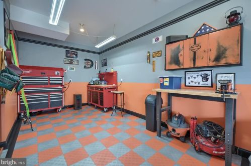 515 Spring Run Dr, Navy Sup Dpt PA  17055-5580 exterior