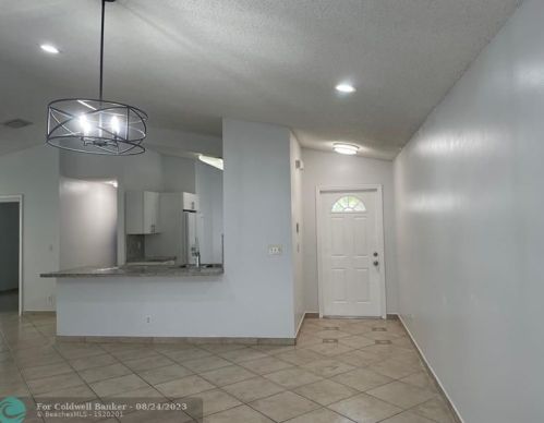 17484 22nd St, Hollywood FL  33029-5548 exterior