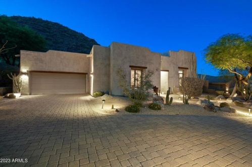 14328 Charter Oak Dr, Scottsdale AZ  85259-2208 exterior
