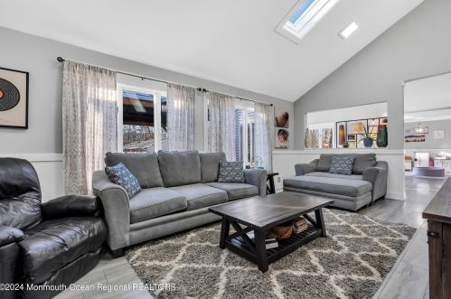 119 Serpentine Dr, Berkeley Township NJ  08721-2447 exterior