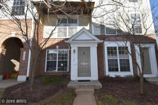 46946 Courtyard Sq, Sterling, VA 20164-1852