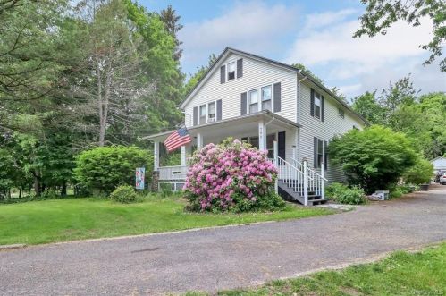 700 River Rd, Montgomery NY  12549-2153 exterior