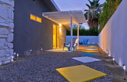 36422 Sandsal Cir, Rancho Mirage CA  92270-1916 exterior