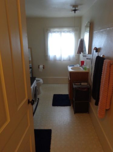 284 Walnut St, Wilmington OH  45177-1831 exterior