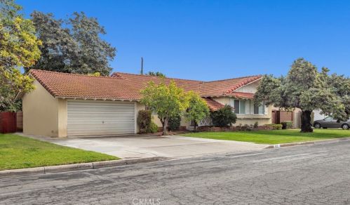 612 Sylvan St, Anaheim, CA 92804-3221