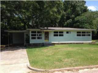 1758 Le Grande Dr, Mobile, AL 36618-1630