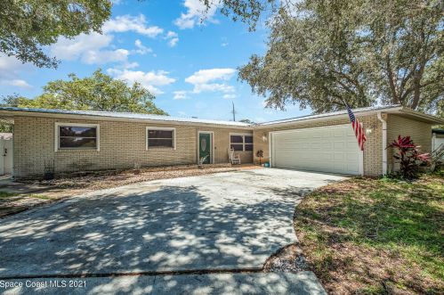 1854 Robin Hood Ave, Titusville, FL 32796-1127