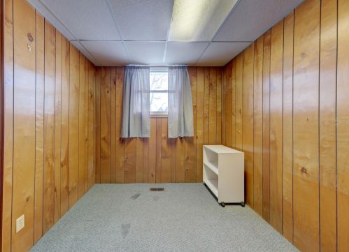 1035 Amboise Dr, Marion OH 43302-6614 exterior