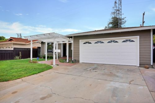 4351 Faraday Dr, San Jose, CA 95124-4703