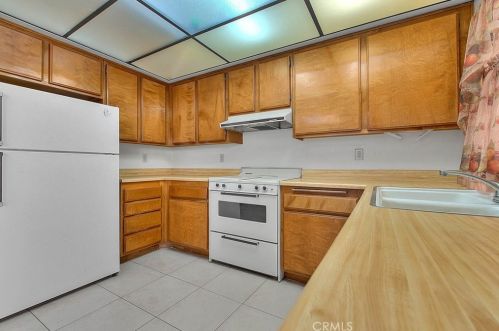 2379 Mountain Woods St, Colton CA  92324-4536 exterior