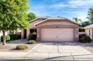 749 Oxford Ln, Gilbert, AZ 85233-8621