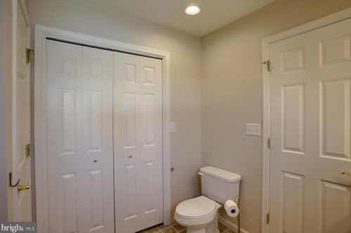 46 Burwick Dr, Navy Sup Dpt PA 17050-7998 exterior