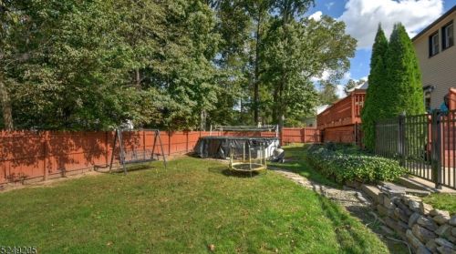 12 Hickory St, Cranford NJ  07016-3045 exterior