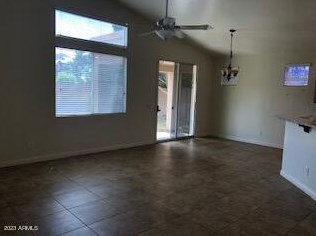 7238 38th Pl, Phoenix AZ  85042-6231 exterior