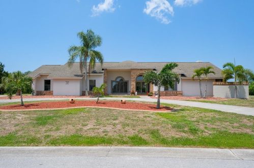 1336 Jasmine Ave, Tarpon Springs, FL 34689-5241