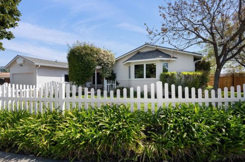 1498 Wright Ave, Sunnyvale, CA 94087-4019