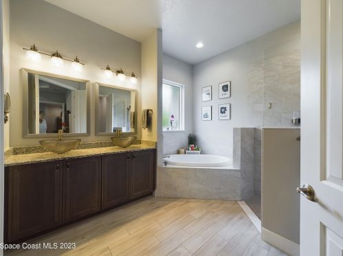 950 Yearling Trl, Sebastian FL  32958 exterior