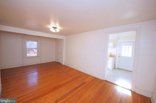 74 Leigh Ave, Princeton NJ 08542-3149 exterior