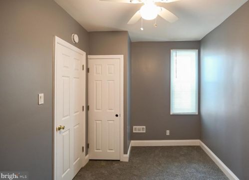 722 Vine St, Camden NJ  08102-1830 exterior