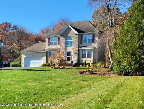 378 Jackson Mills Rd, Jackson Twp, NJ 08527-4446