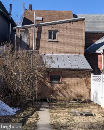 30 Dock St, Schuylkill Haven, PA 17972-1206