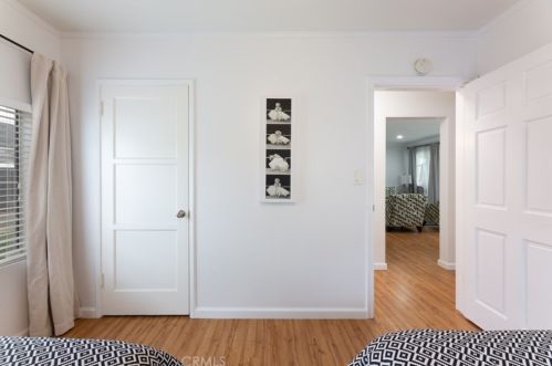 5634 Oliva Ave, Lakewood CA  90712-1612 exterior