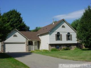 7605 165th St, Lakeville, MN 55044-7841
