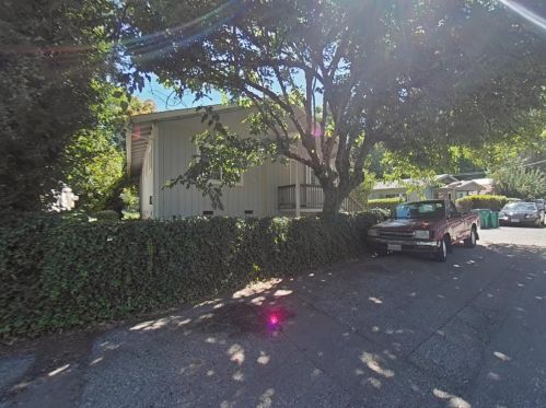 105 Kendall St, Grass Valley, CA 95945-6816