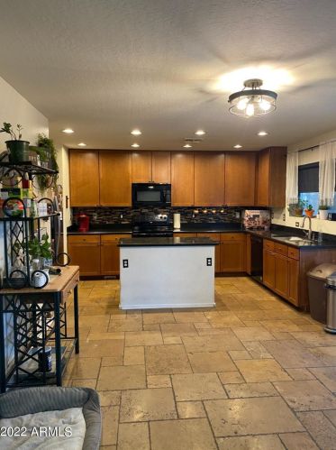 9614 82nd Gln, Peoria, AZ 85345-3134