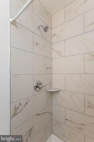 2202 16 St, Washington DC 20020-4302 exterior