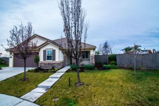1120 Kirkhill Dr, Roseville, CA 95747-9032