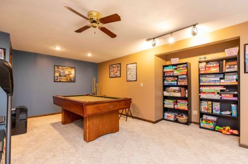12380 Cavalry Ct, Granger IN  46530-7123 exterior