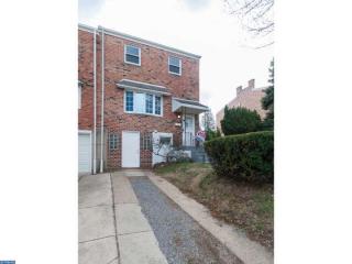10806 Rayland Rd, Philadelphia, PA 19154-4030