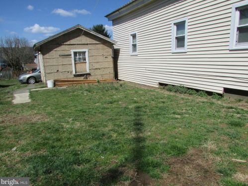 135 Walborn Ave, Molino PA  17961-1823 exterior