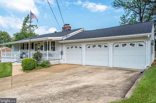 7508 Leesville Blvd, Springfield, VA 22151-3231