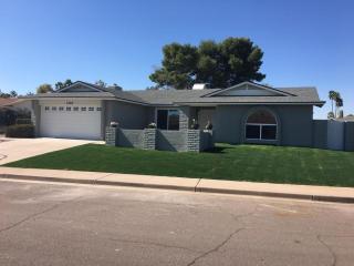 2308 El Alba Way, Chandler, AZ 85224-2111
