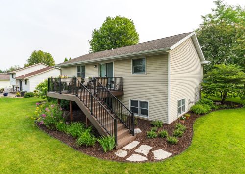126 Vera Ln, West Salem, WI 54669-9381
