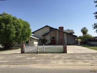 6351 Deacon Ave, Bakersfield, CA 93307-2381